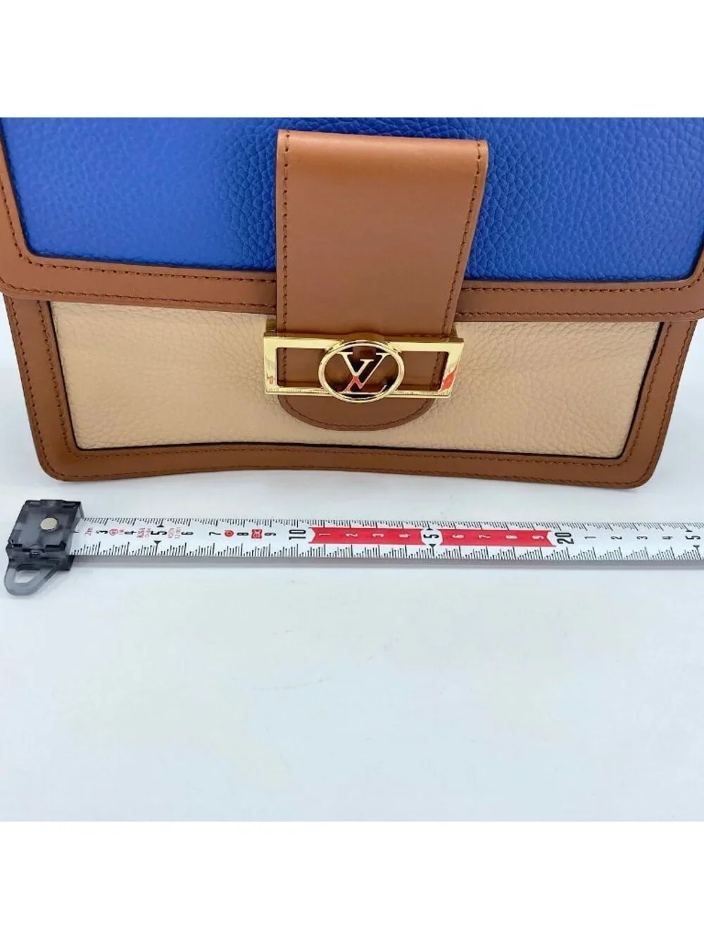 Louis Vuitton Shoulder Bag Dauphine MM